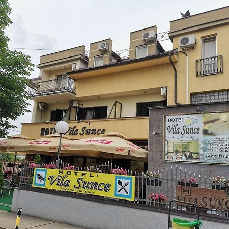Hotel Vila Sunce สตราลาปาโฮวา ภายนอก รูปภาพ